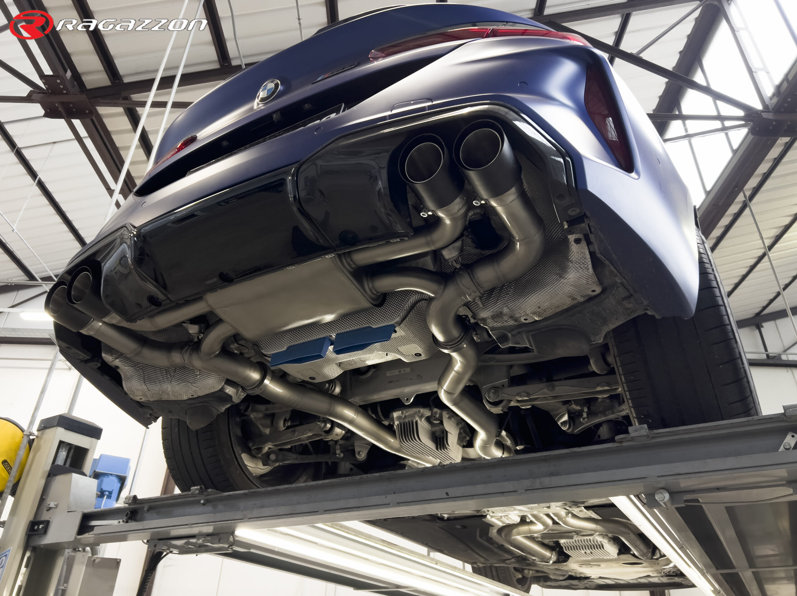 bmw_m8_f91__4-4_50-1145-84_spoiler03_0